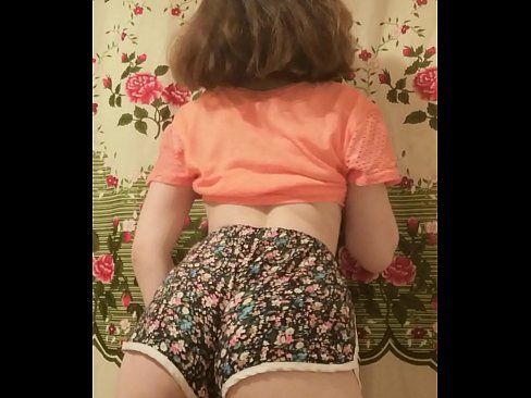 ❤️ Seksega juna bebo demetas sian pantalonon ĉe fotilo ❌ Pornofilmo ĉe porno eo.chancel.top ❌️