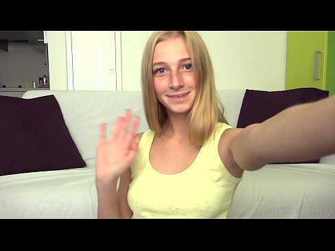 ❤️ Kiam mi enuas, mi pigre masturbas mian rozkoloran kuzon ❌ Pornofilmo ĉe porno eo.chancel.top ❌️