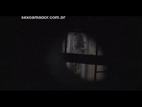 ❤️ Blondie estas sekrete filmita fare de najbara voyeur kaŝita malantaŭ kavaj brikoj ❌ Pornofilmo ĉe porno eo.chancel.top ❌️